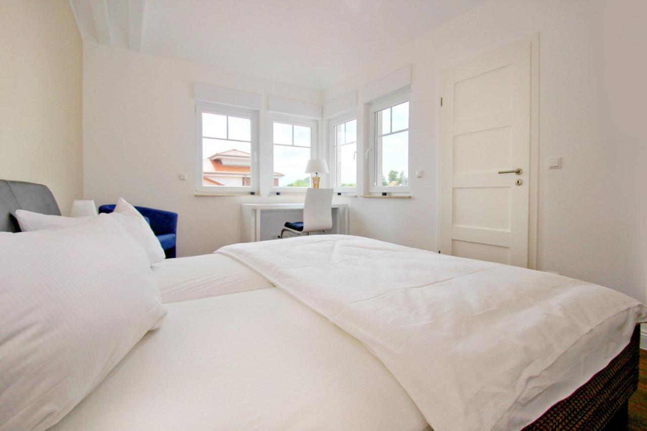Hafennahe Penthousewohnung Mit Meerblick - Hafenresidenz Lauterbach Fewo 2-7 Exterior foto